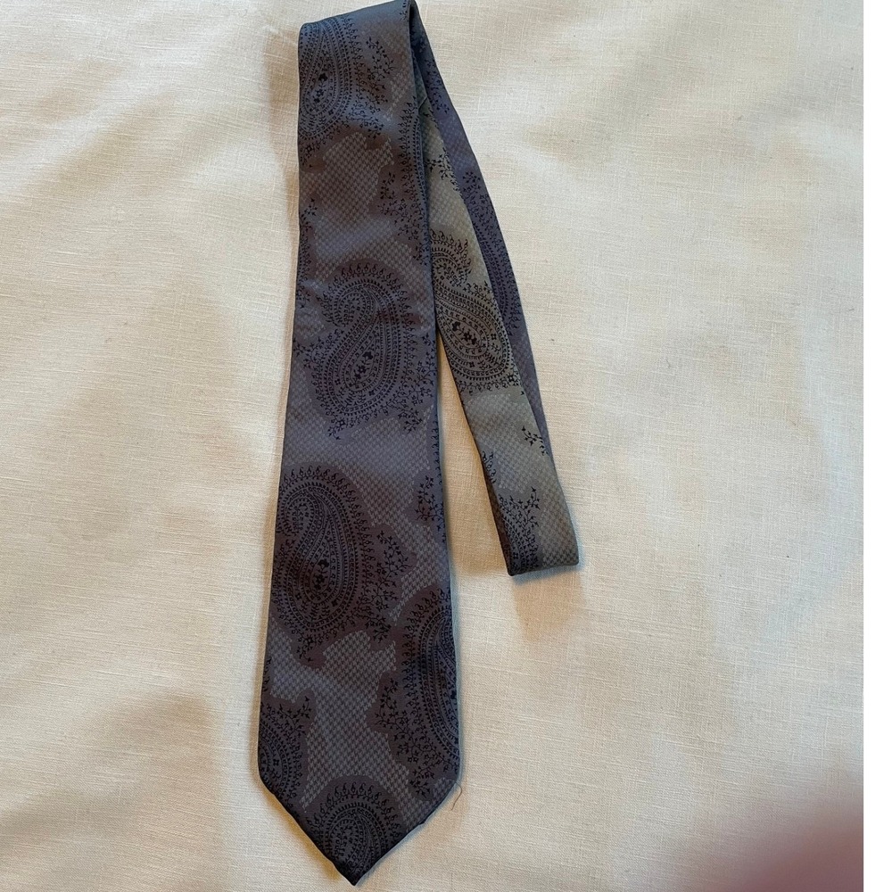 Christian‎ Dior Monsieur Silk Tie Grey Charcoal Paisley Italian Fabric USA Made